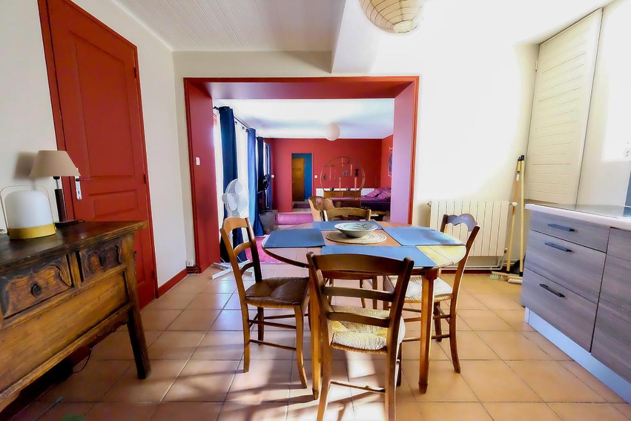 Les Trois Monts Apartment Mazille